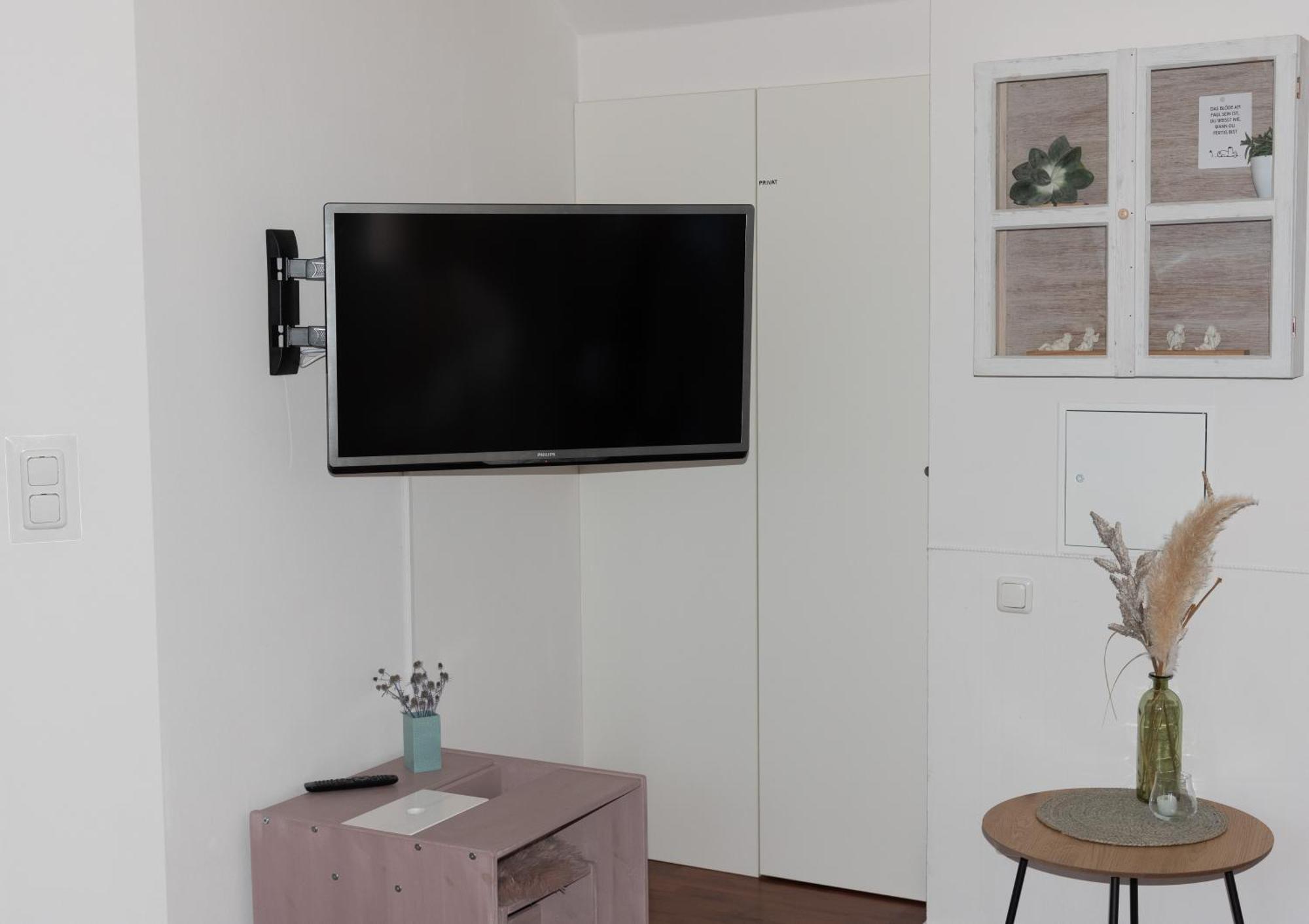 Moderne, Gemuetliche Dg-Wohnung In Ruhiger Lage Neunburg vorm Wald Exterior foto